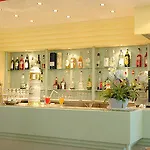 Hotel Plaza 3*