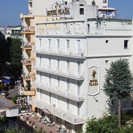 Hotel Plaza 3*