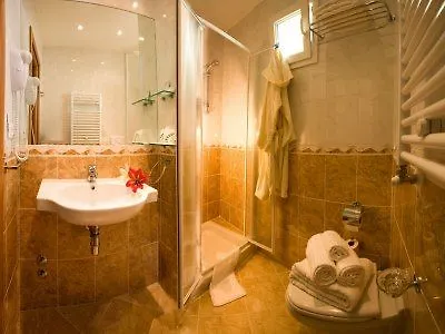 Szálloda Plaza 3*