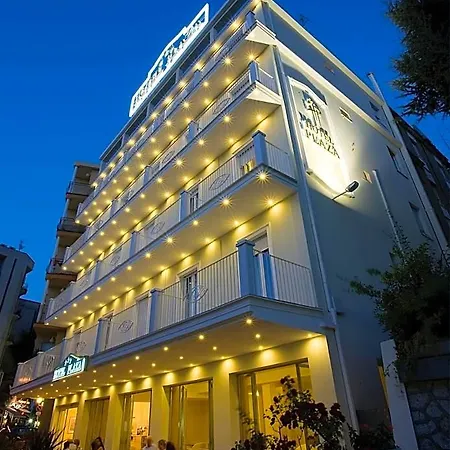 Hotel Plaza