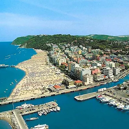 Hotel Plaza 3*