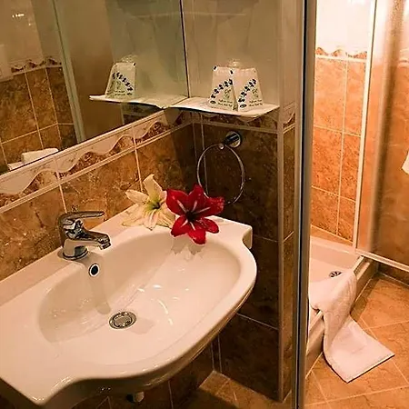 Отель Plaza