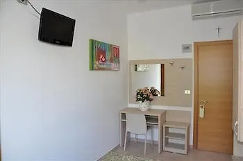 Отель Plaza 3*